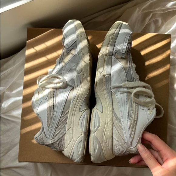 Women’s Puma Nitro sneakers - Picture 4 of 5